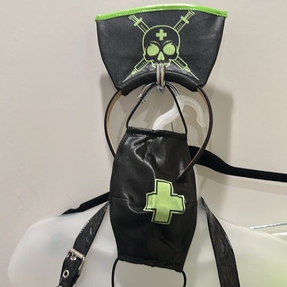 Trickz n Treatz toxic cyber nurse MENACING MEDIC COSTUME SET - Picture 3 of 4